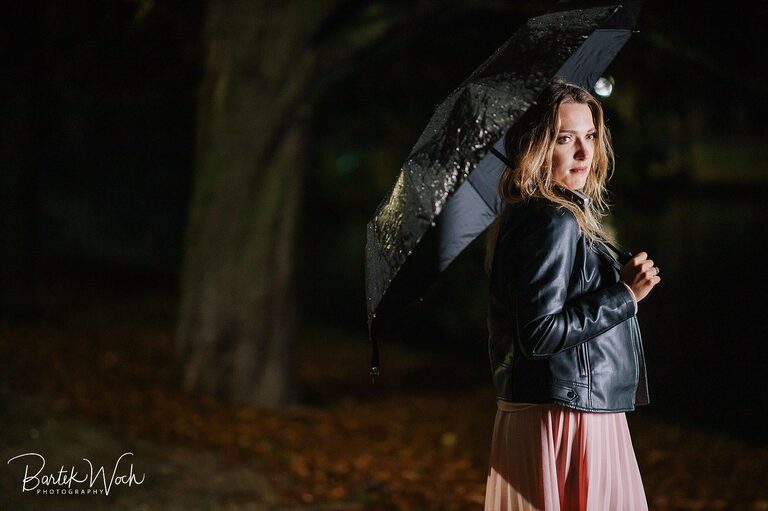 sesja, jesień, jesien, autumn, leaves, profoto b10, rain